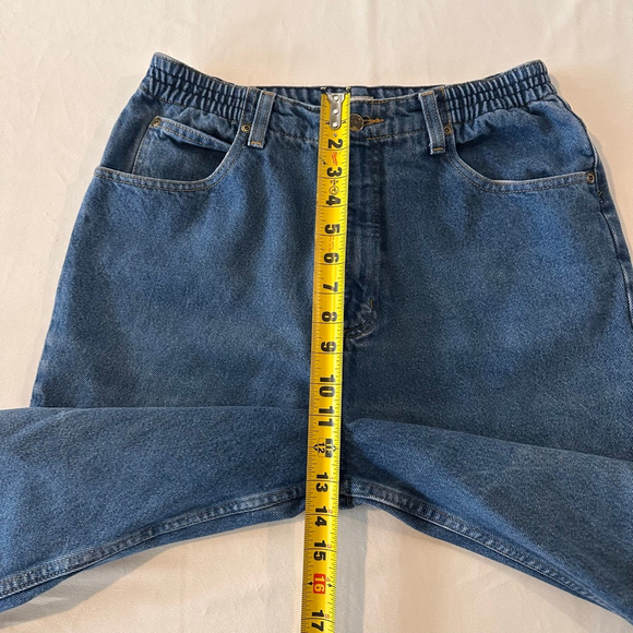 Vintage LL Bean Mom Jeans | Comfort-Gathered Waist | Relaxed 90s Denim - Picture 6 of 8